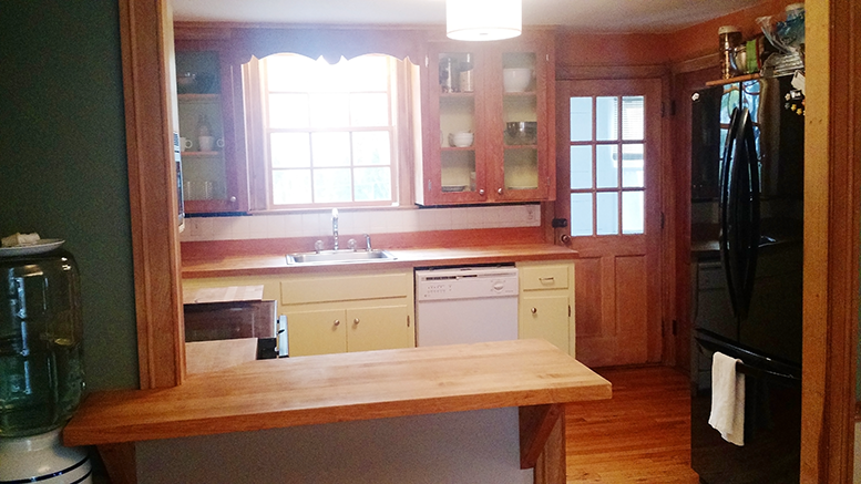 Home for sale: 94 Clapp Street, Milton MA, full kitchen