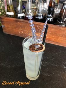 Host Melissa Fassel Dunn takes a trip to the Yellow Door Taqueria for a new cocktail - lavender lemonade - crafted by the uber-talented Caitríona O'Grady.
