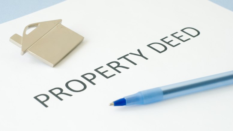 property home deed. image: canva