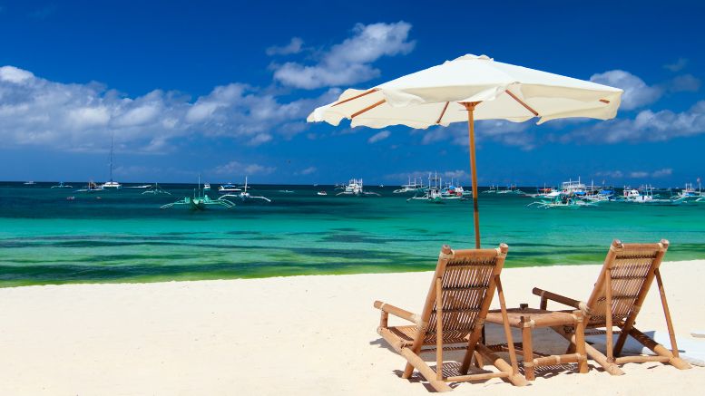 caribbean beach vacation. source: canva